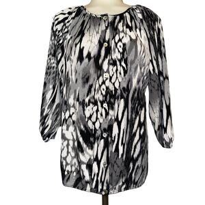 Chico’s Women’s Size 0 Black Leopard Animal Print Top Blouse Long Sleeve